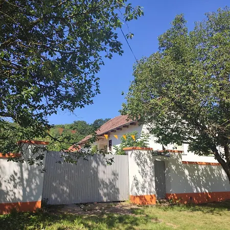 بيت ضيافة Balkan Retreat Besenovo