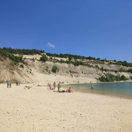 Balkan Retreat * Besenovo