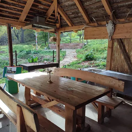 Balkan Retreat بيت ضيافة