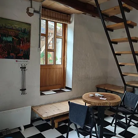 Balkan Retreat Besenovo