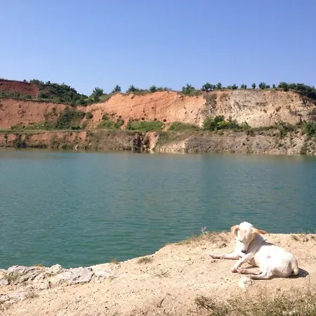 Balkan Retreat بيت ضيافة